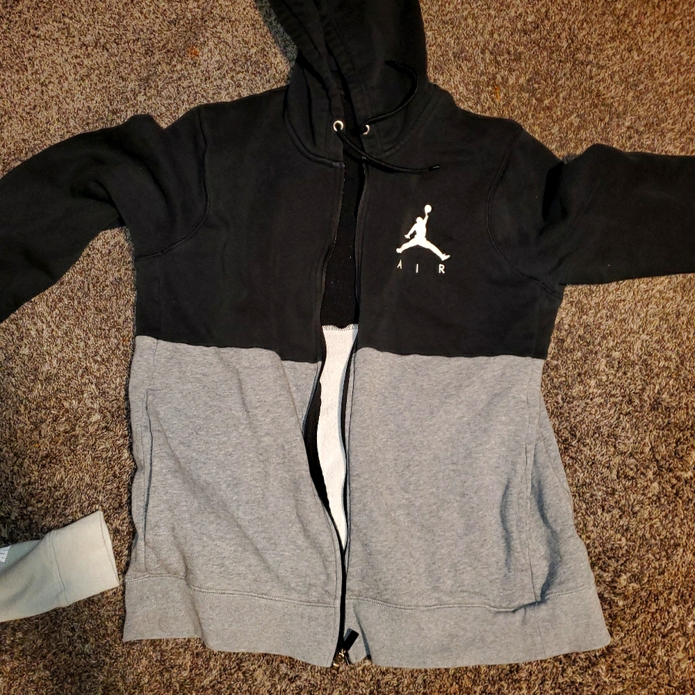 Jordan's Zip Up